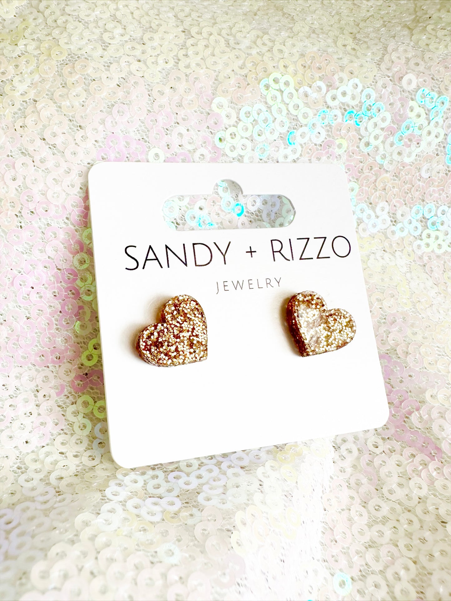 Load image into Gallery viewer, Gold Glitter Heart Stud
