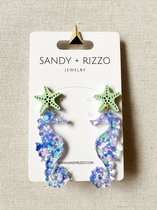 Load image into Gallery viewer, Seahorse dangle
