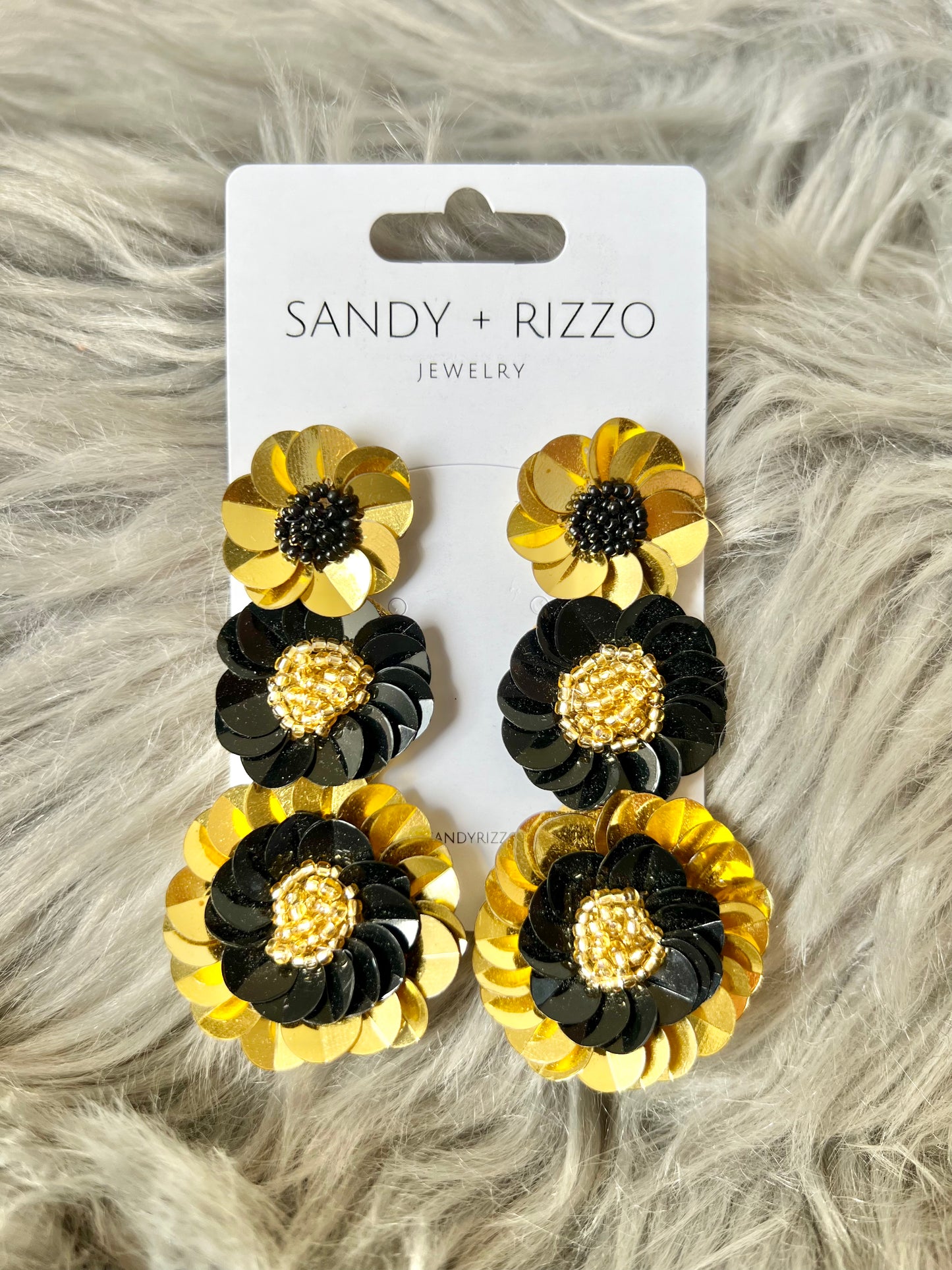 Load image into Gallery viewer, Black and Gold Triple Flower
